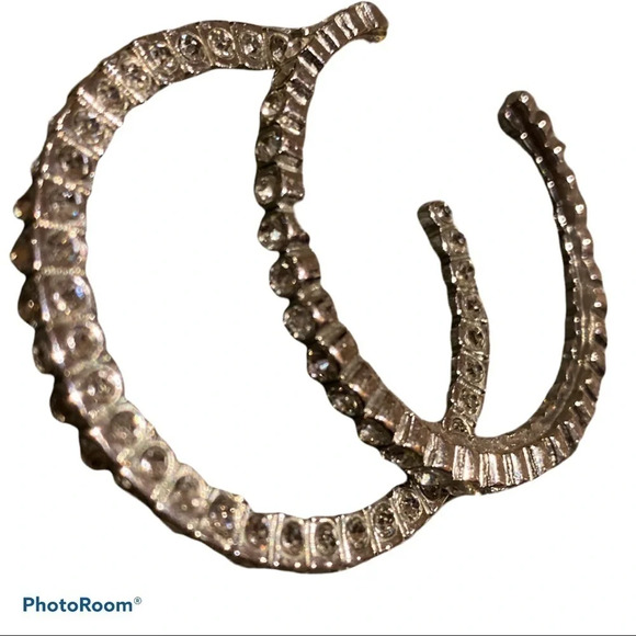 Faux bling rhinestone fashion hoops earrings - Picture 2 of 12